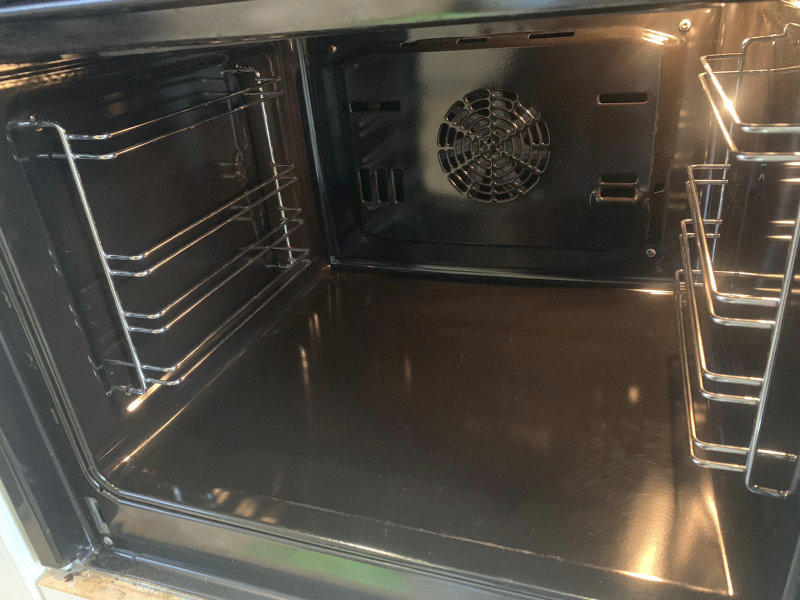 The importance of oven cleaning
